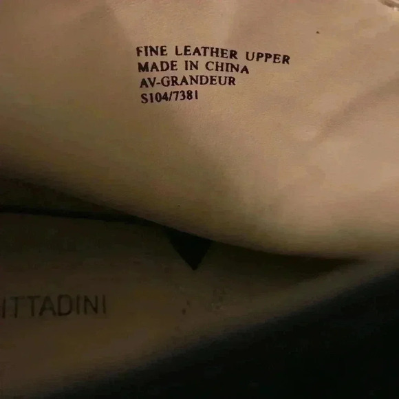 Adrienne Vittadini Grandeur Black Suede Peep Toe Pull On Bootie Heels Si… - Picture 6 of 7